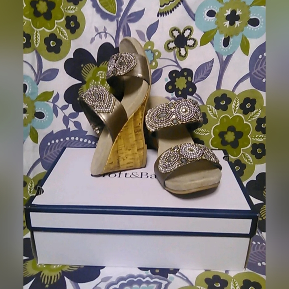 Croft & Barrow Women's Darcy Embellished Pewter Wedge Heel Sandals NEW $59.99